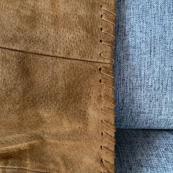 ZARA suede miniskirt, Size: small, Color: camel - Picture 3 of 4